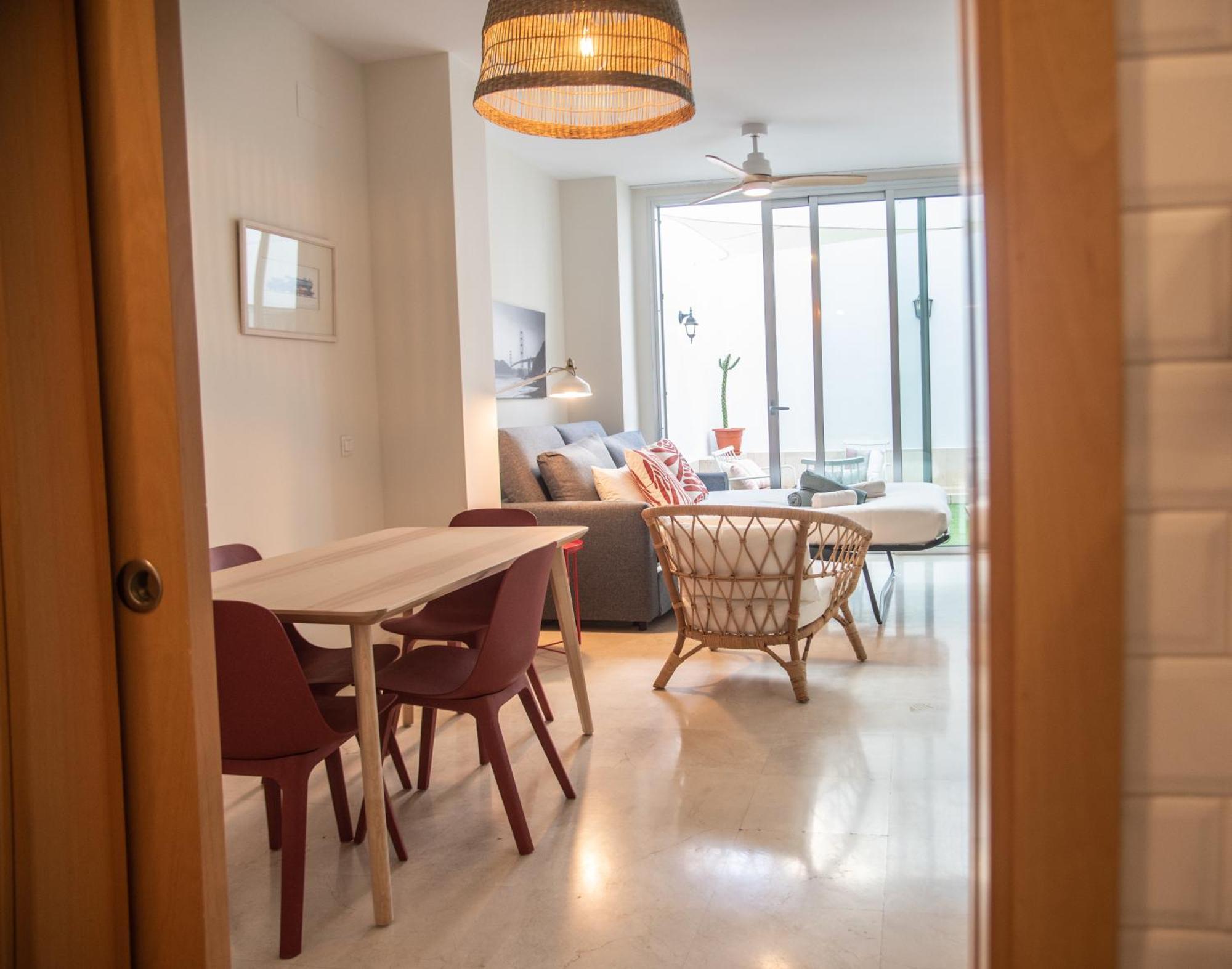 Tentudia Charming Apartments With Private Roof-Top Or Patio In San Bernardo By Ocityzen Sevilla Dış mekan fotoğraf