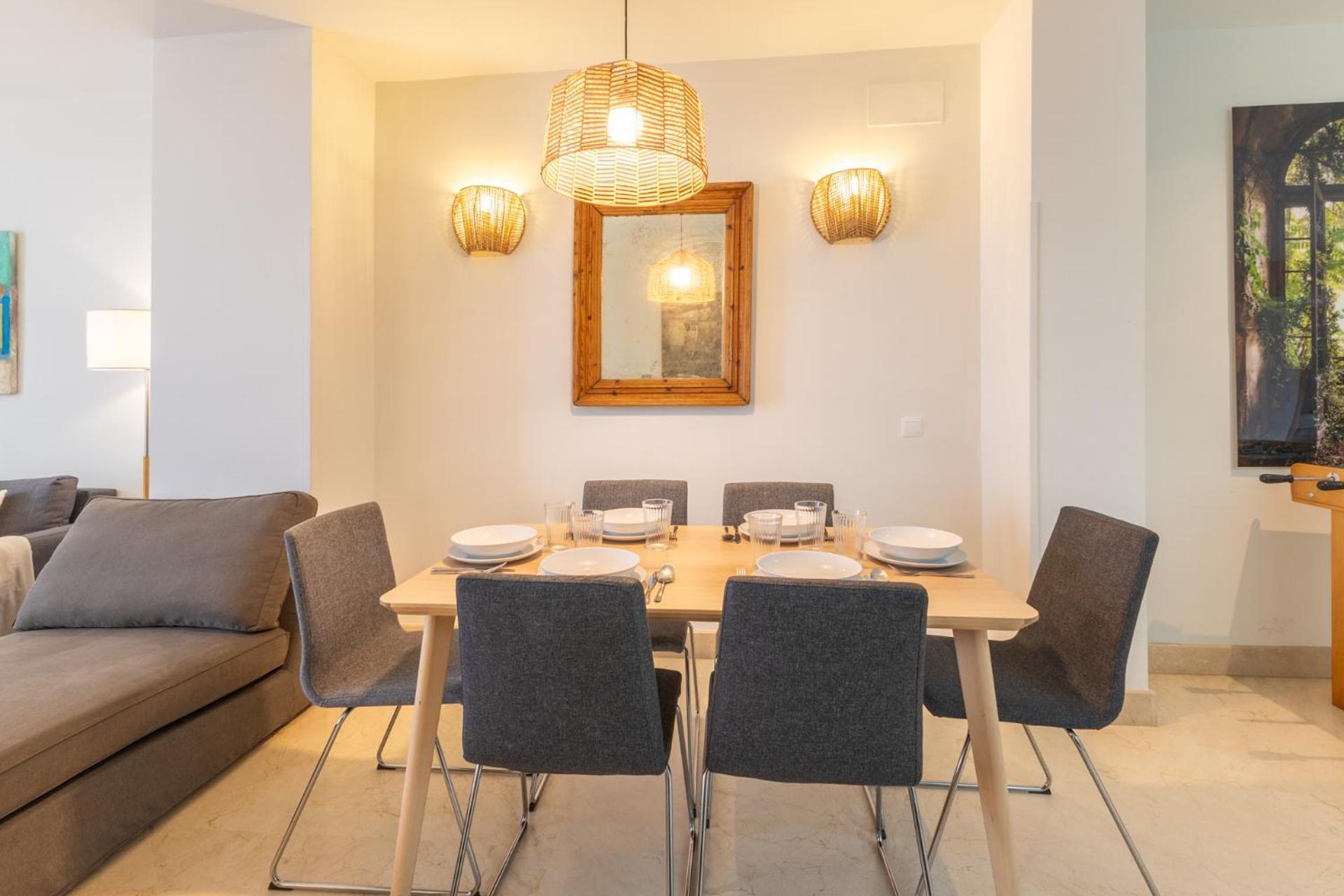 Tentudia Charming Apartments With Private Roof-Top Or Patio In San Bernardo By Ocityzen Sevilla Dış mekan fotoğraf