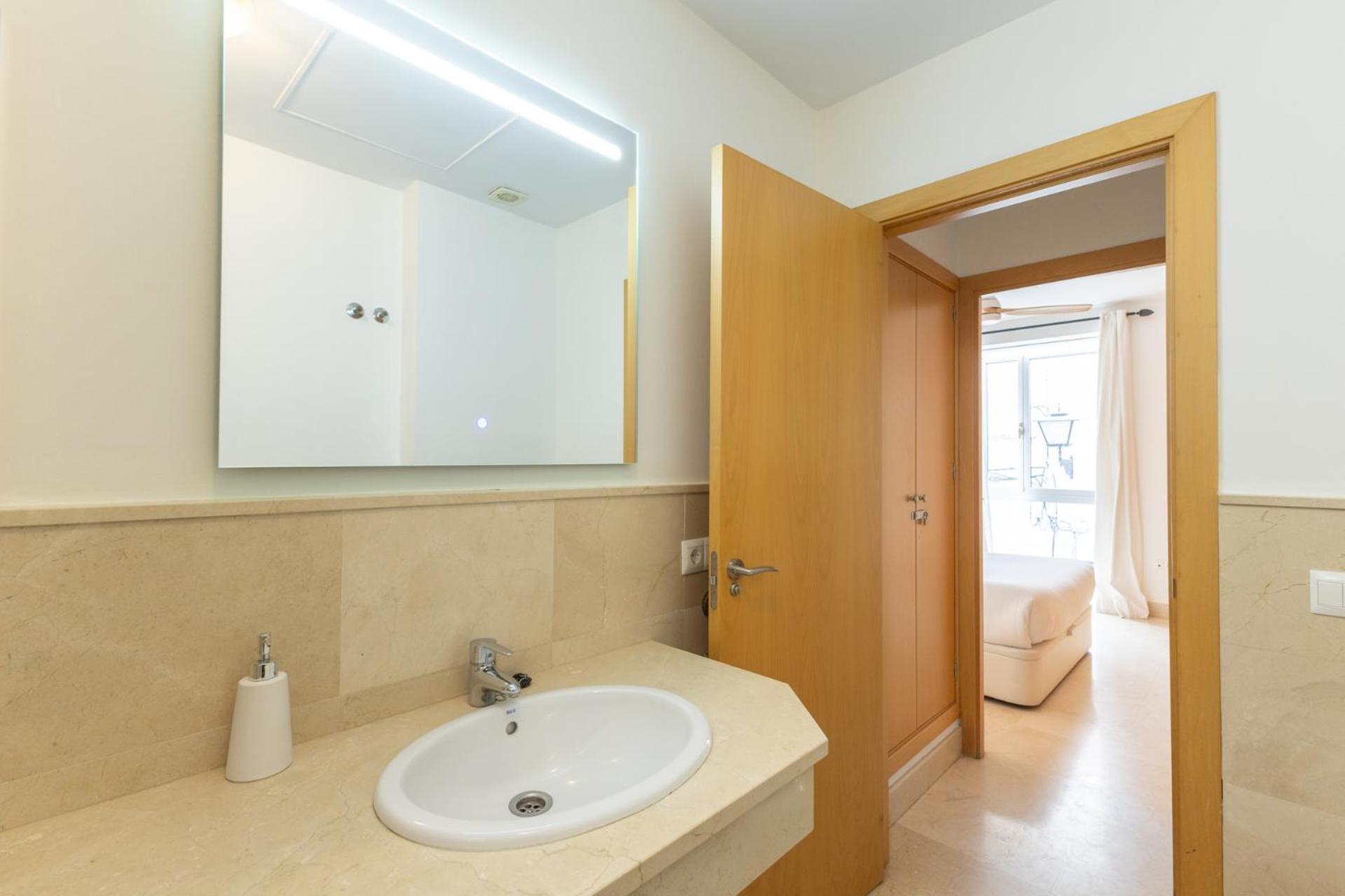 Tentudia Charming Apartments With Private Roof-Top Or Patio In San Bernardo By Ocityzen Sevilla Dış mekan fotoğraf